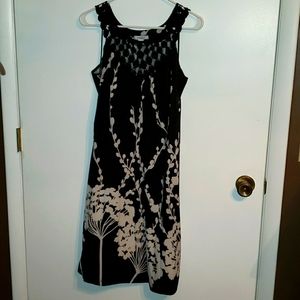 Sleeveless dress